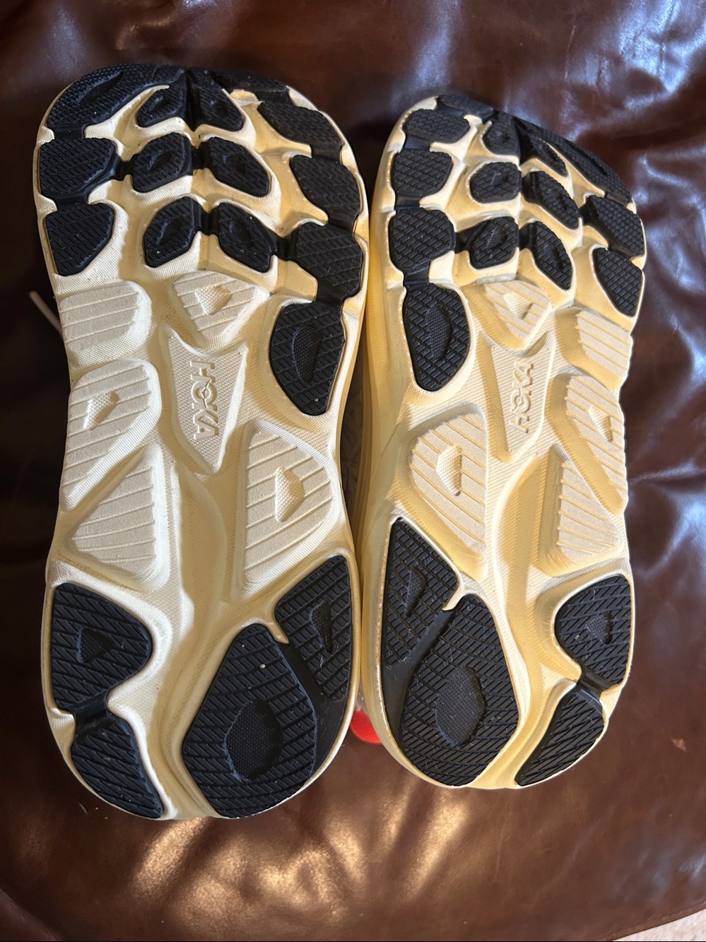 Hoka Clifton 10 size 9.5B - Picture 8 of 8